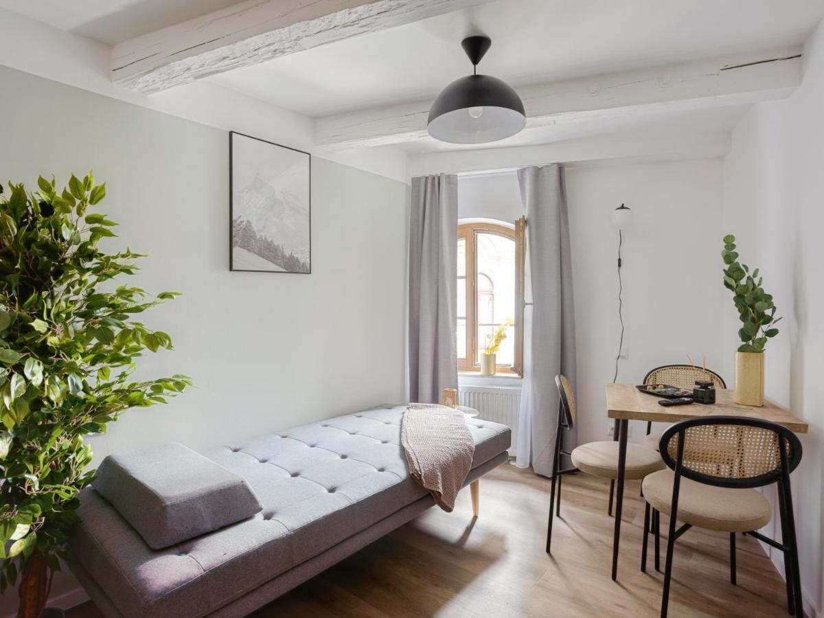 Limehome Zwickau Hauptmarkt Bagian luar foto