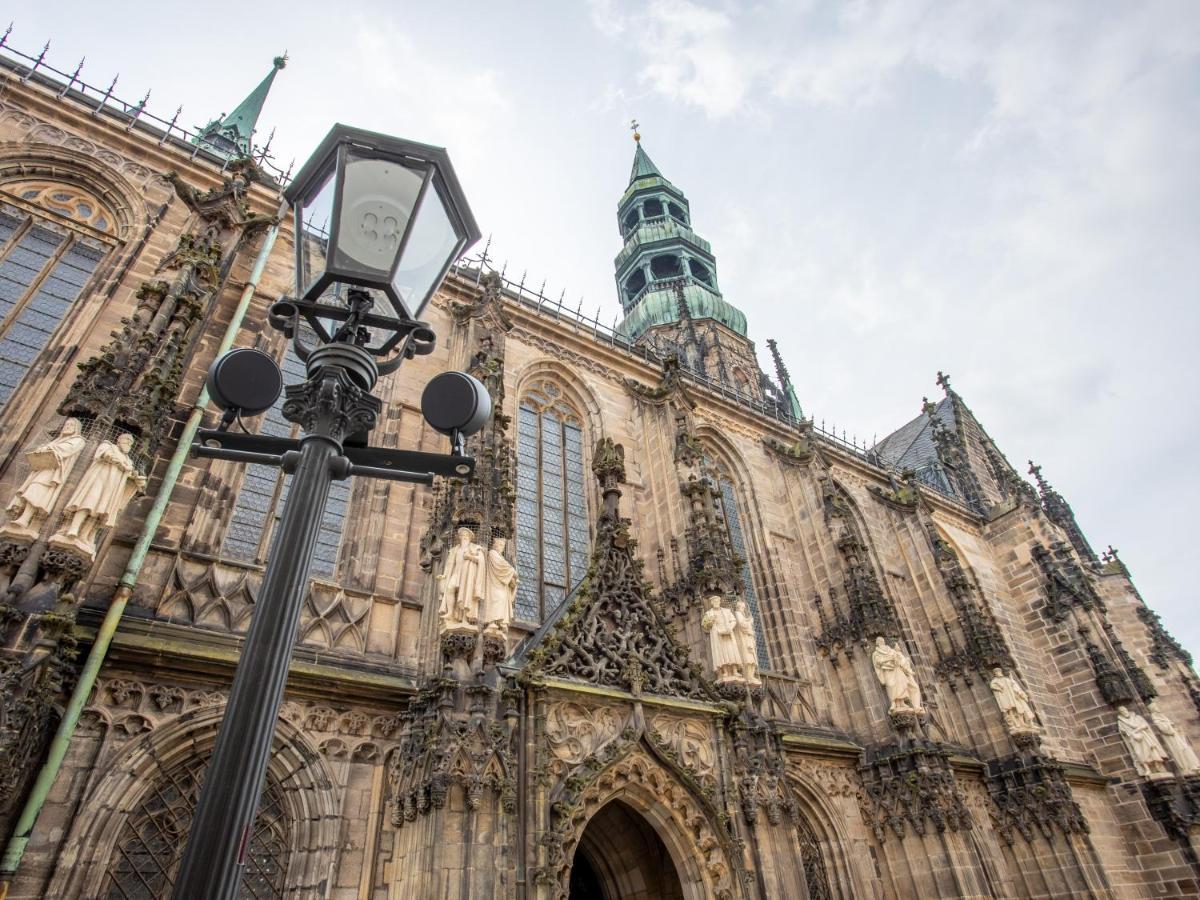 Limehome Zwickau Hauptmarkt Bagian luar foto