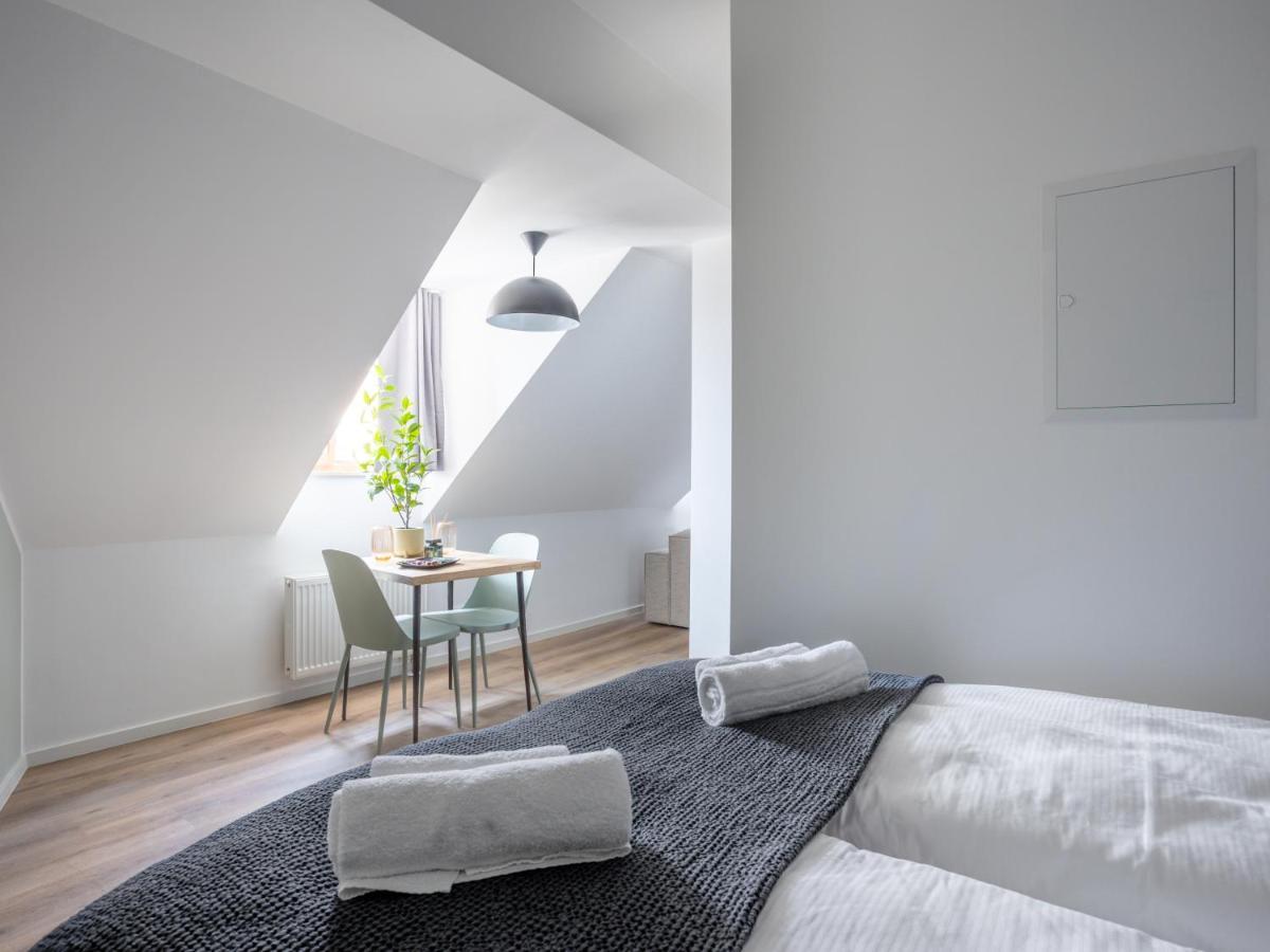 Limehome Zwickau Hauptmarkt Bagian luar foto